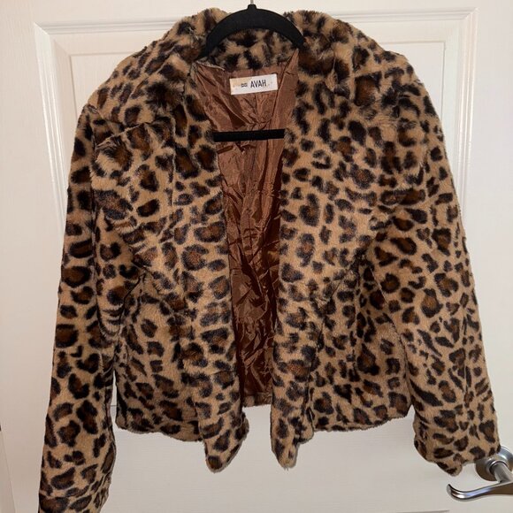 Cheetah Print Faux Fur Jacket - Picture 2 of 2